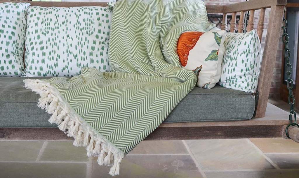HERRINGBONE WEAVE BLANKET