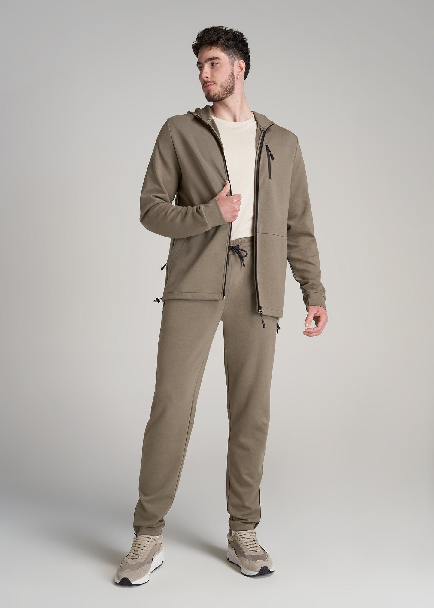 Tall Men's Tech-Knit Zip Joggers in Deep Taupe