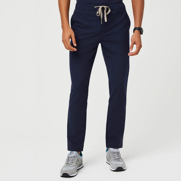 DAGA - Slim Scrub Pants